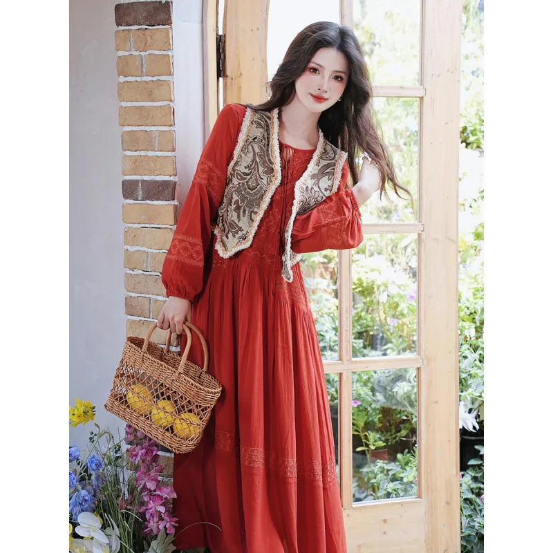 2026 Spring and Autumn New Retro Ethnic Style Bohemian Dress Holiday Red Machine Embroidery Dress Vest