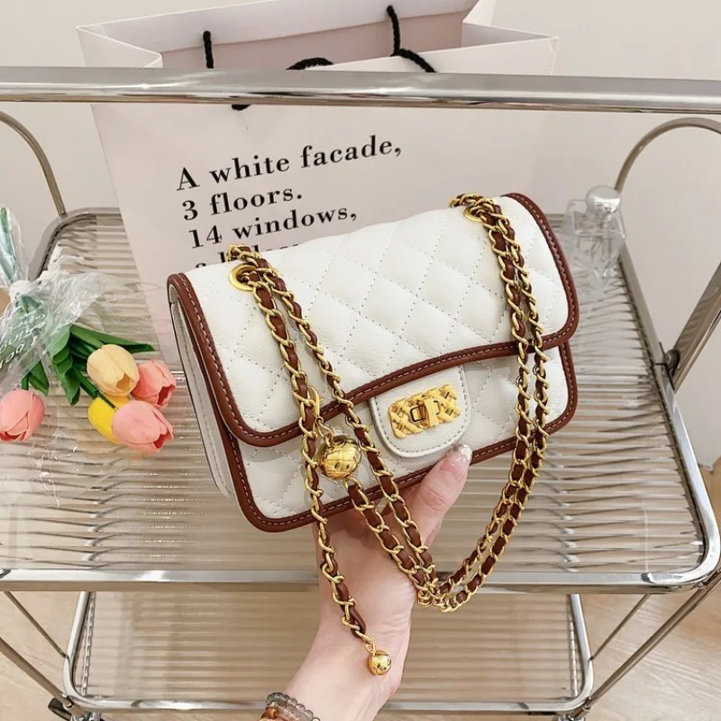 

Versatile Overnight Bag For Women Roomy Underarm Shoulder Bag Perfect For Weekend Trips Gym Sessions And Beach Outings