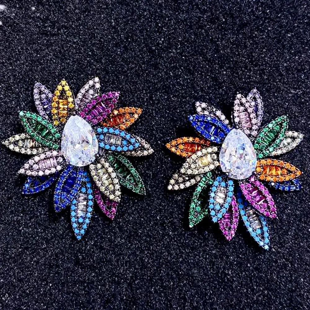 

Missvikki Flower Stud Earrings for Women Girl French Elegant Shiny Cubic Zirconia for Women Bridal Wedding Party Jewelry