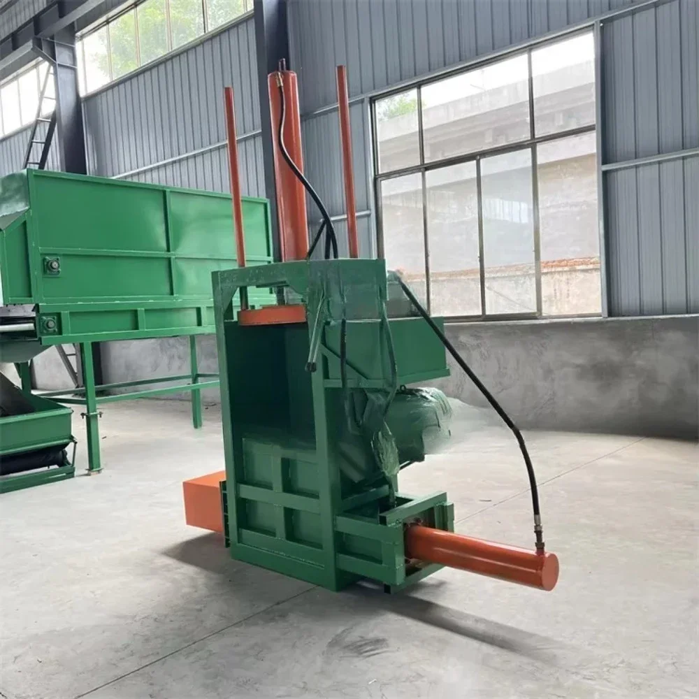 Vertical Simple Straw Hay Hydraulic Baler Two-cylinder Dry Straw Compression Baler