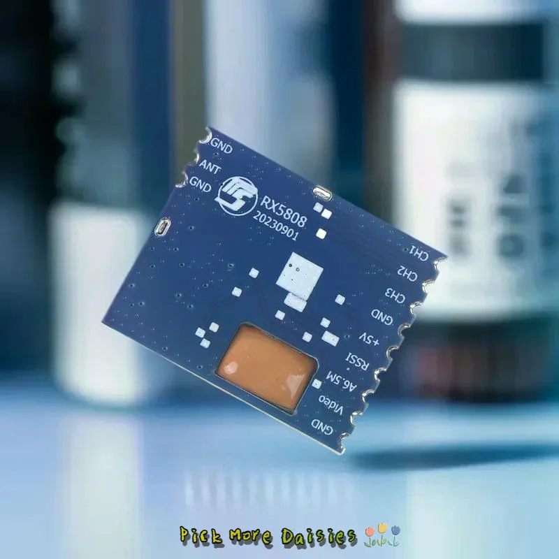 

Модуль беспроводного AV-приемника RX5808 с управлением по SPI для систем FPV и радиоуправляемых копиров