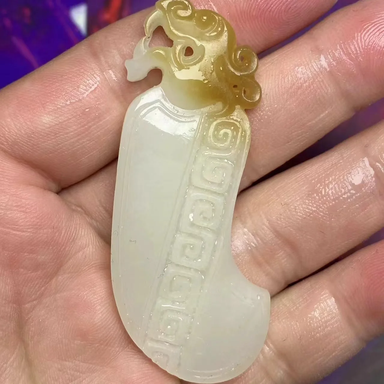 

New Natural 100%real white hetian jade grave dragon head pendant jewellery necklace auspicious for woman man gifts Bless peace