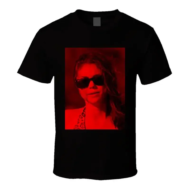 Camiseta Sarah Hyland 27