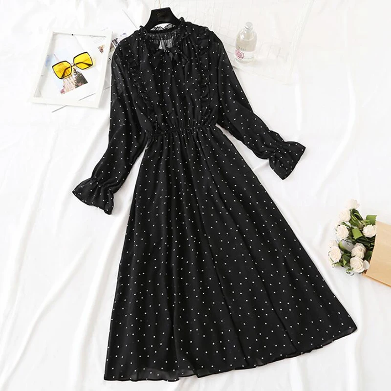 Women Print Pleated Chiffon Dress 2020 Spring Summer New Hot Fashion Female Casual Flare Sleeve Lotus leaf neck Basic Dresses