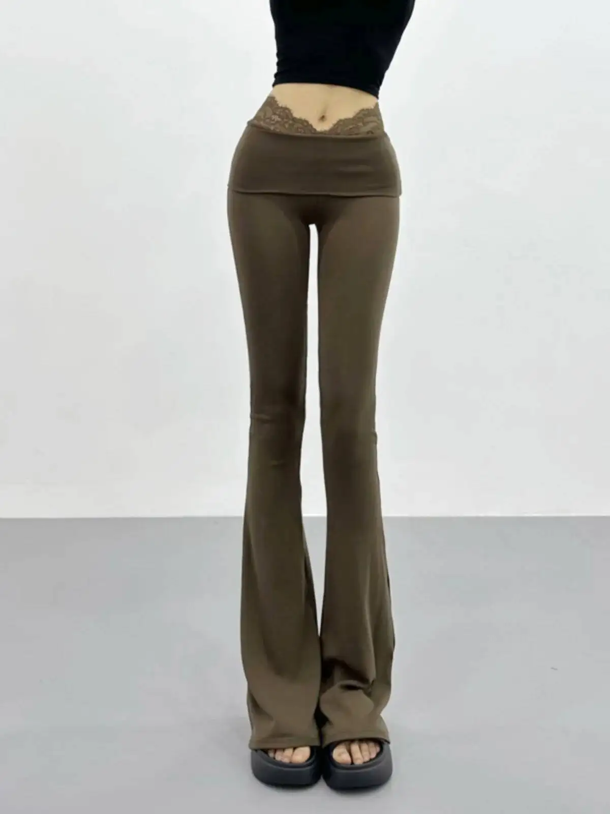 

Женские летние брюки с V-образным вырезом на талии, кружевными вставками, облегающие, слегка расклешенные, с эффектом драпировки на бедрах, эластичные, с высокой талией, повседневные, KEWF