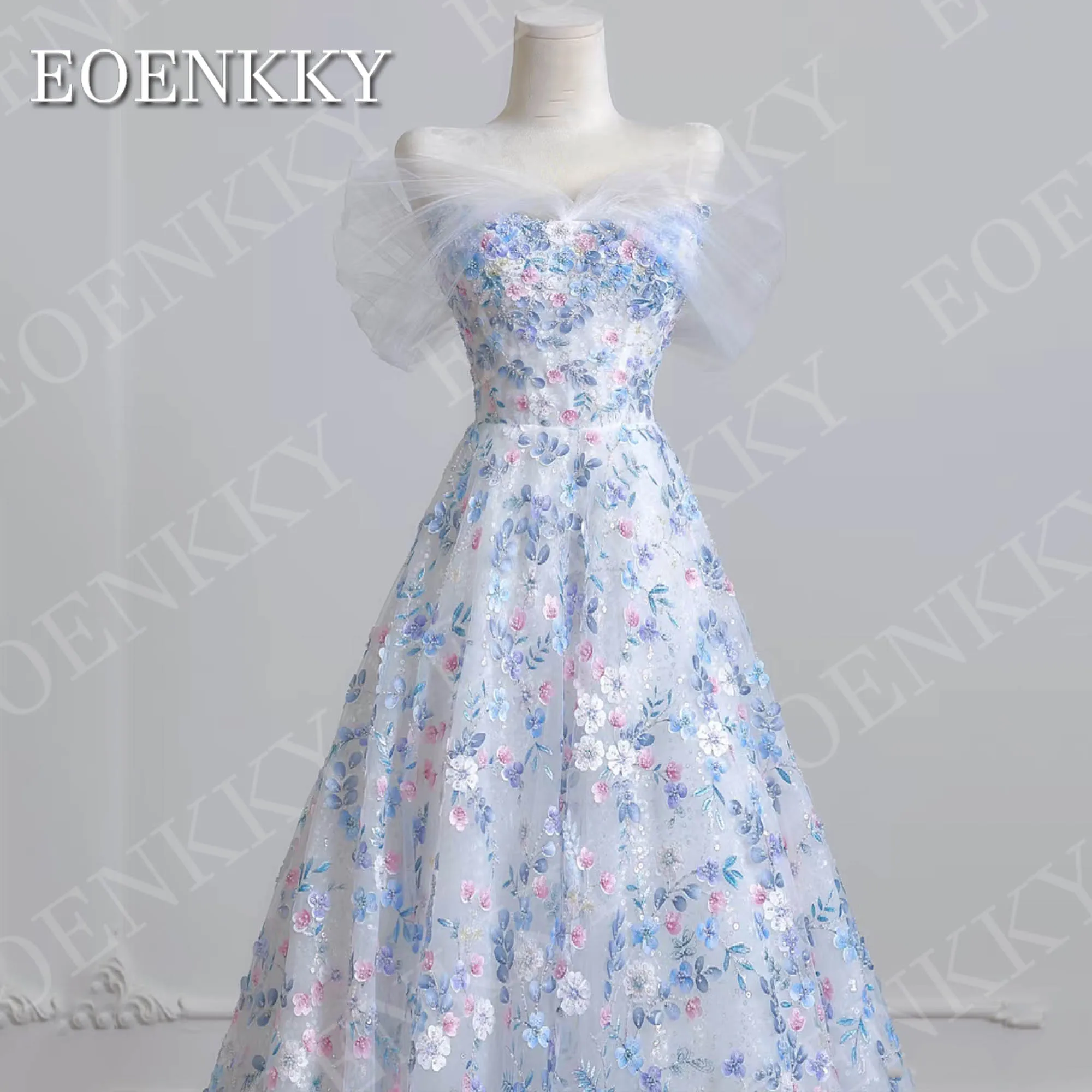 فستان EOENKKY بدون حمالات للحفلات الراقصة منقوش عليه زهور فاخر أنيق بدون أكتاف على شكل حرف A من التل للحفلات المسائية مخصص فساتين حفلة موسيقية Strapless الزهور فستان حفل الرقص فاخرة أنيقة قبالة الكتف خط Tulle فستان حفل #6