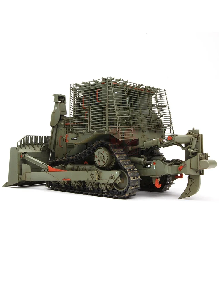 MENG Assembly model kit  D9R Armored Bulldozer  with Slat Armor 1/35