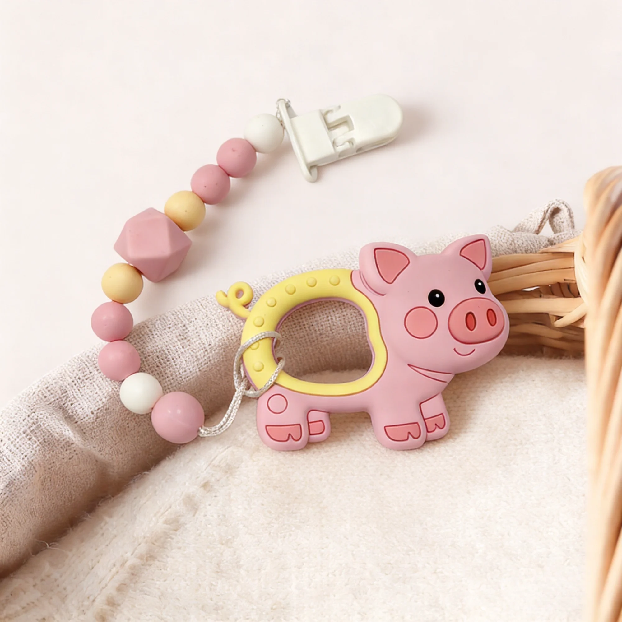 1pcs Silicone Teether Gifts Pacifier Chain Making Cartoon Pig Silicone Teether For Baby Teething Chewing Toys Soft Teether Baby