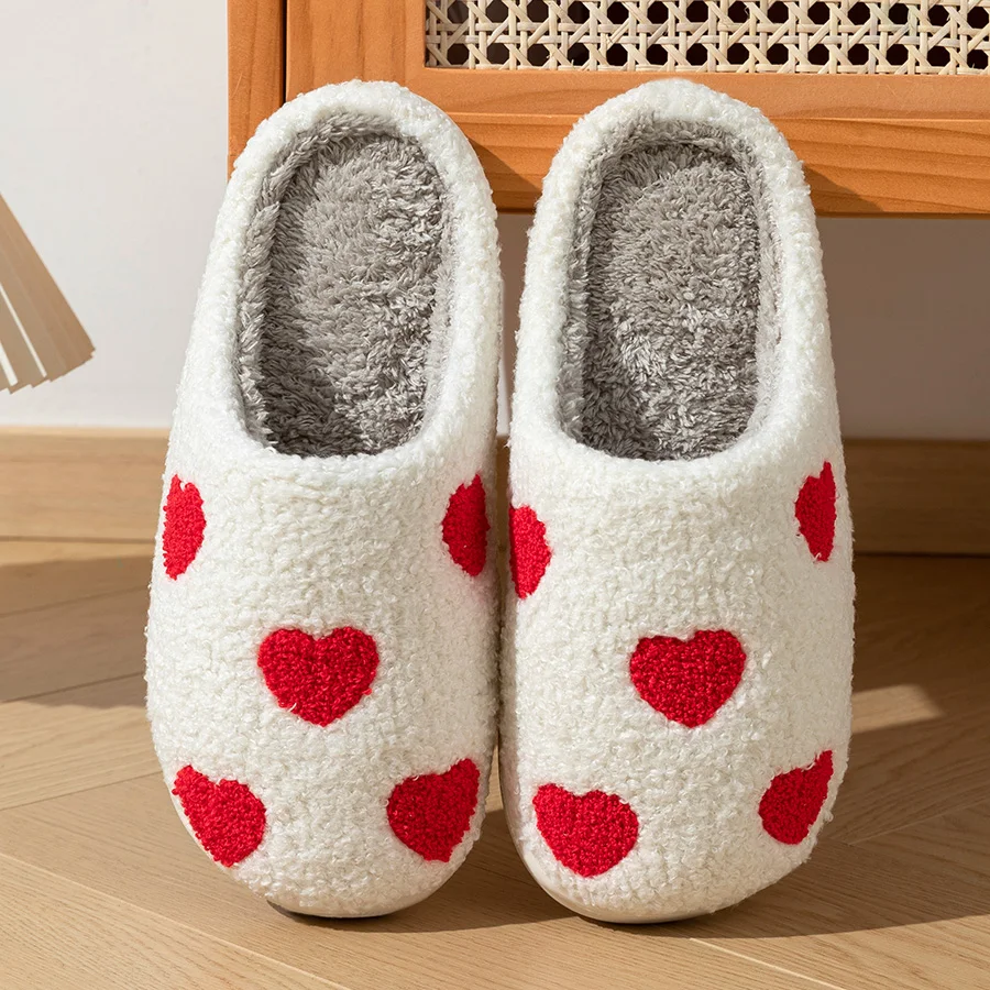 

Women Slippers Fashion Little Heart Funny Love Shoes for Gift Mules Fuzzy Comfy Soft Sole Bedroom Slides Ladies Home Shoes