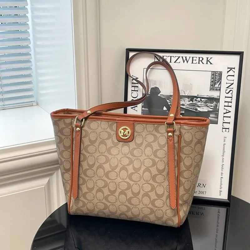 

Versatile Leather Crossbody Bag For Women Handbags By Famous Desinger Luxury Brand Popular Classic Elegant Ladies