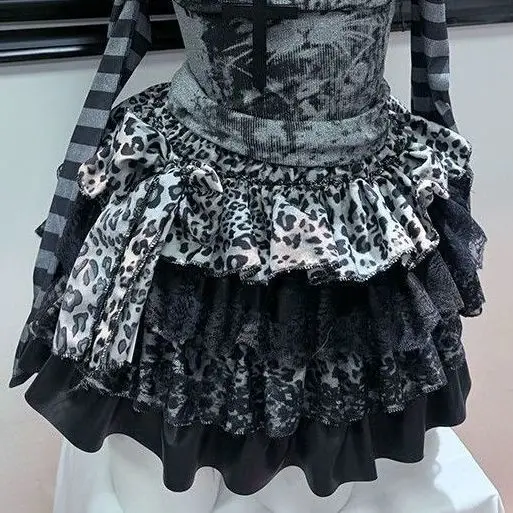 Gonna a torta gonfia scavata lunga dire culturale Y2K Millennium Abib fatta a mano con cappuccio Design originale di Little Sweet House