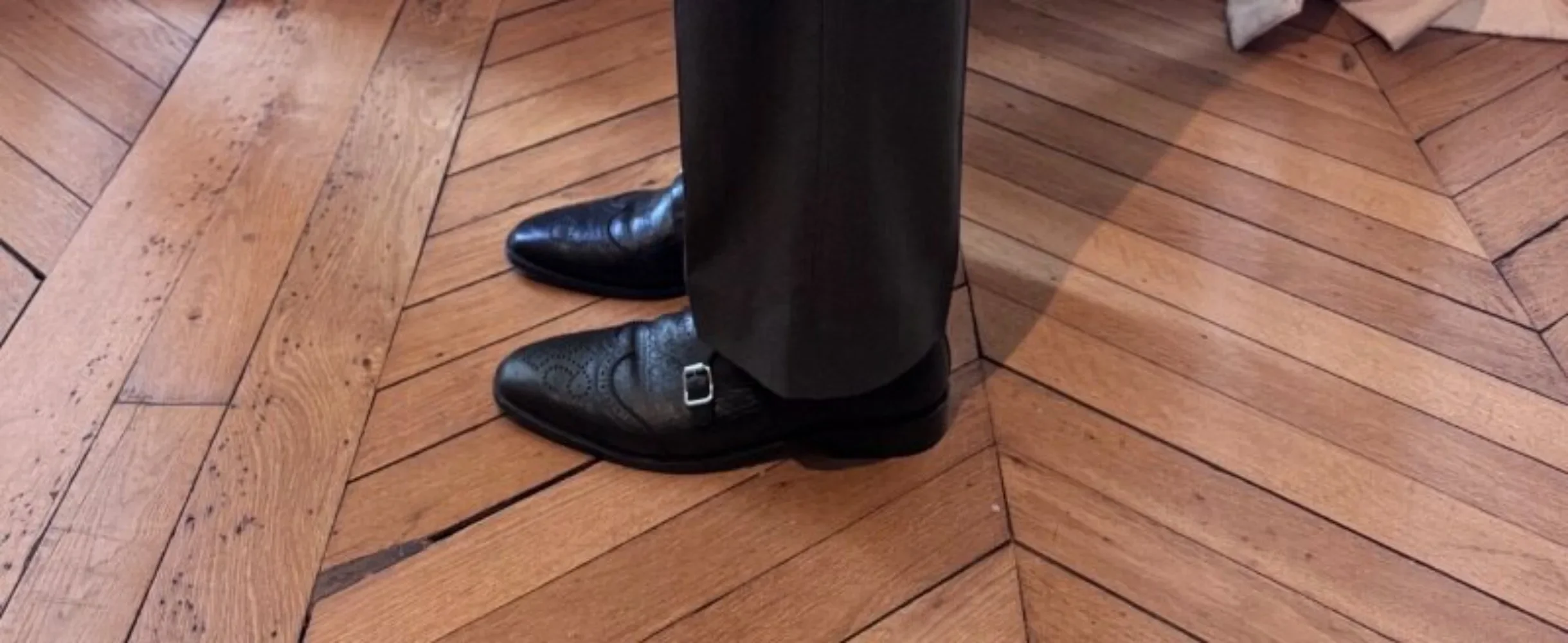ER/D 24fw engraved woven loafers