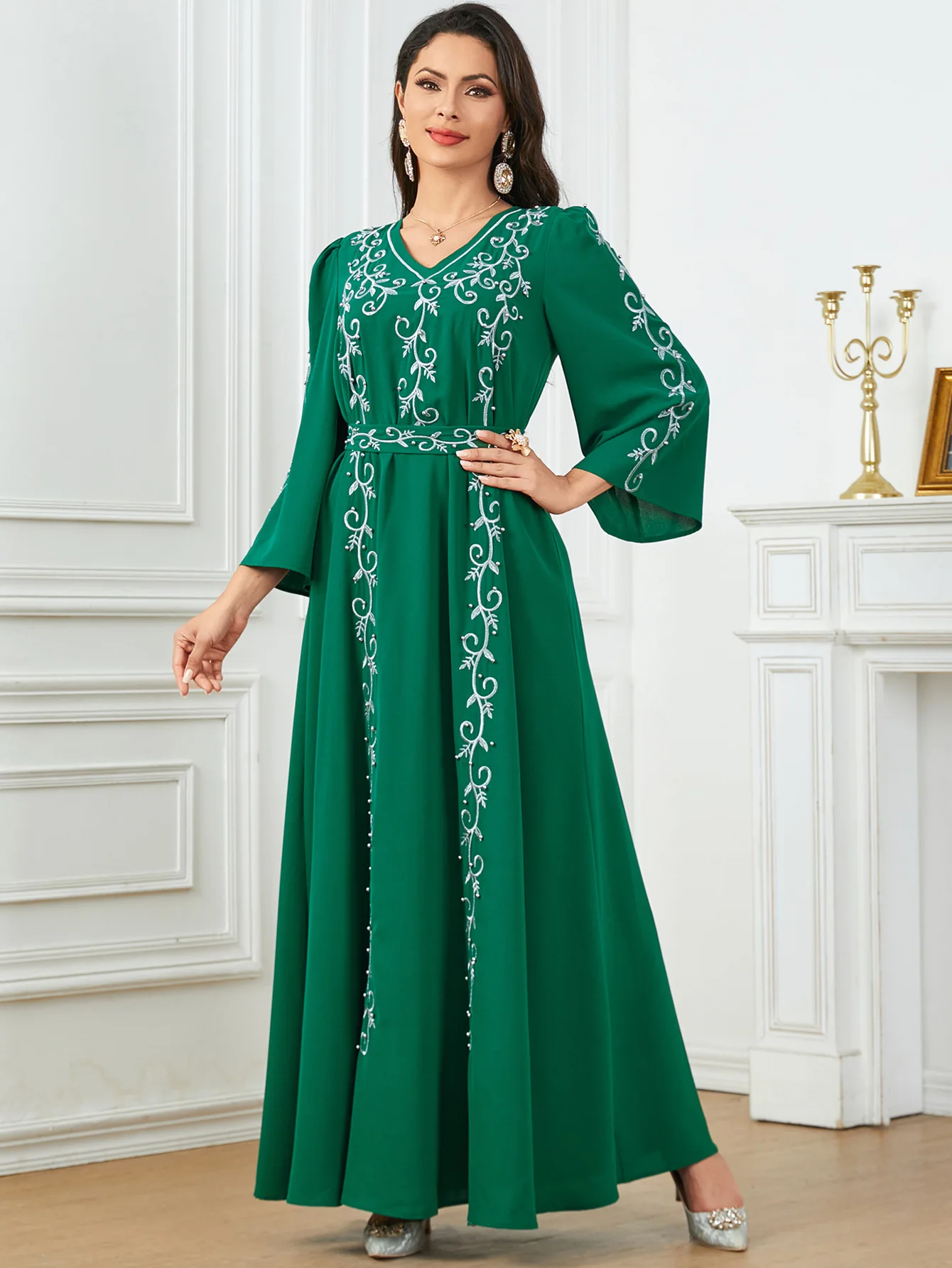 Eid Muslim Dresses For Women Dubai Abaya Turkey Kaftan Ramadan Embroidery Beaded Maxi Party Dress Caftan Jalabiya Djellaba Abaya