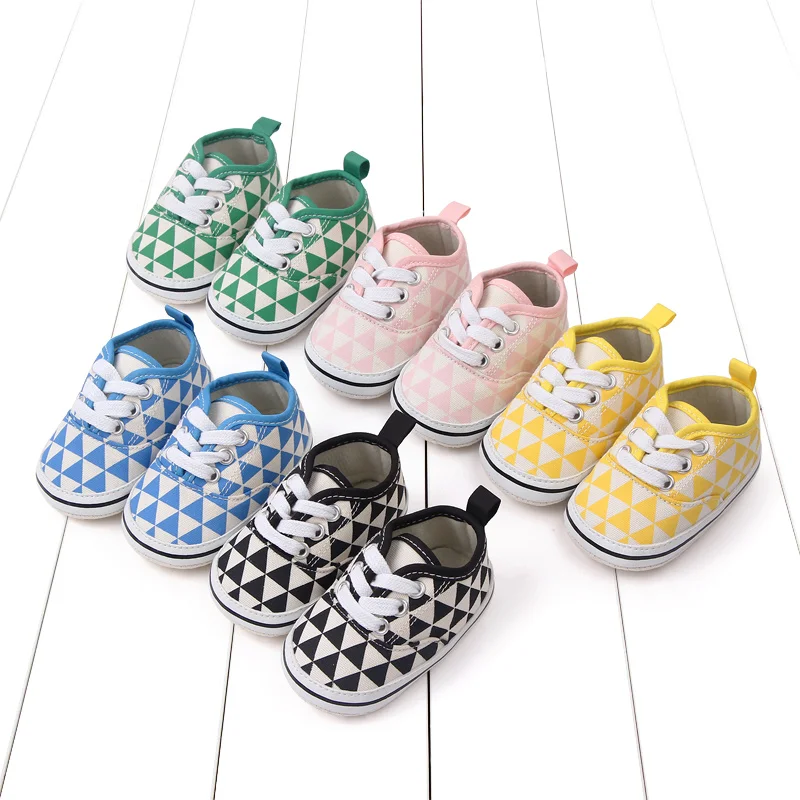 

Baby Checkered Canvas Sneakers Learning Shoes Spring and Autumn New Model Laced Baby Learning Shoes Casual Shoes BC2274