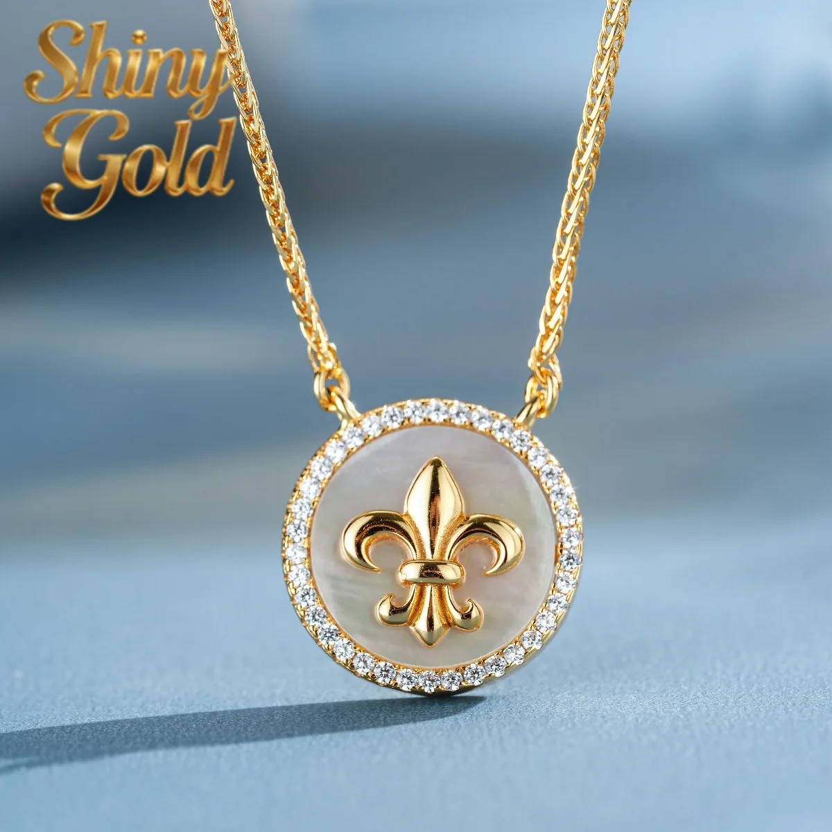 ShinyGold Luxury 100% Real 18k Gold Women's Fritillaria Necklace Compasses Round Pendant Clavicle Chain