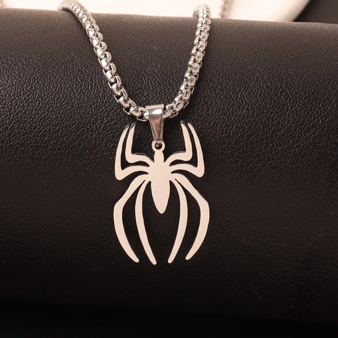 Punk Spider Pendant Necklace for Women Men Stainless Steel Double Layer Hip Hop Clavicle Neck Chain Animal Jewelry