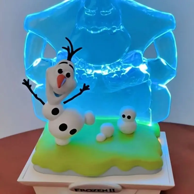 จุดสินค้าแท้ 52 ของเล่น Disney Anime Frozen Aurora Dream Serie กล่องตาบอดโรงรถชุด Emit Light เครื่องประดับสาวอินเทรนด์ของเล่นของขวัญ