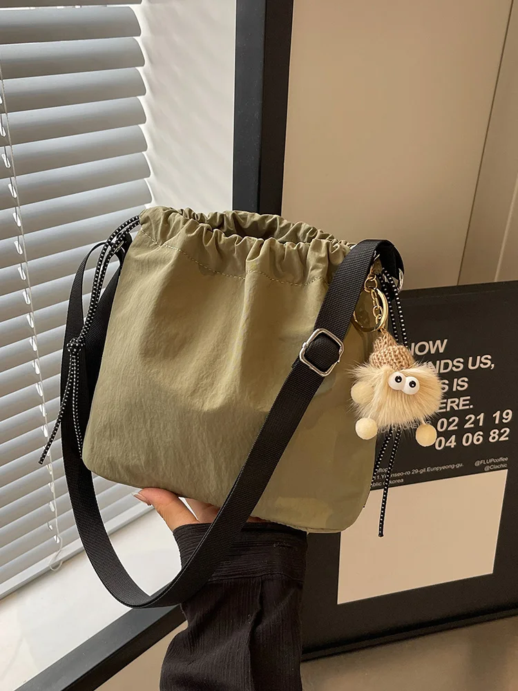 

Trendy Nylon Buet Bag Women's Single oulder Crossbody Bag Small Size Casual Sle for Class Spring Summer New 2025
