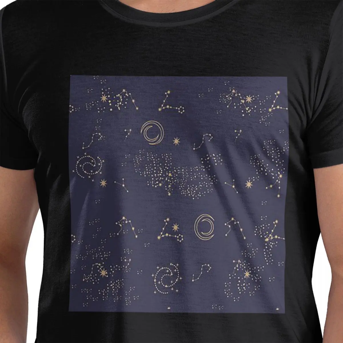 

Ночное небо, золотые небесные звезды, зодиакальные созвездия, футболка из 100% хлопка, мужские классические футболки, мужские футболки с круглым вырезом и коротким рукавом