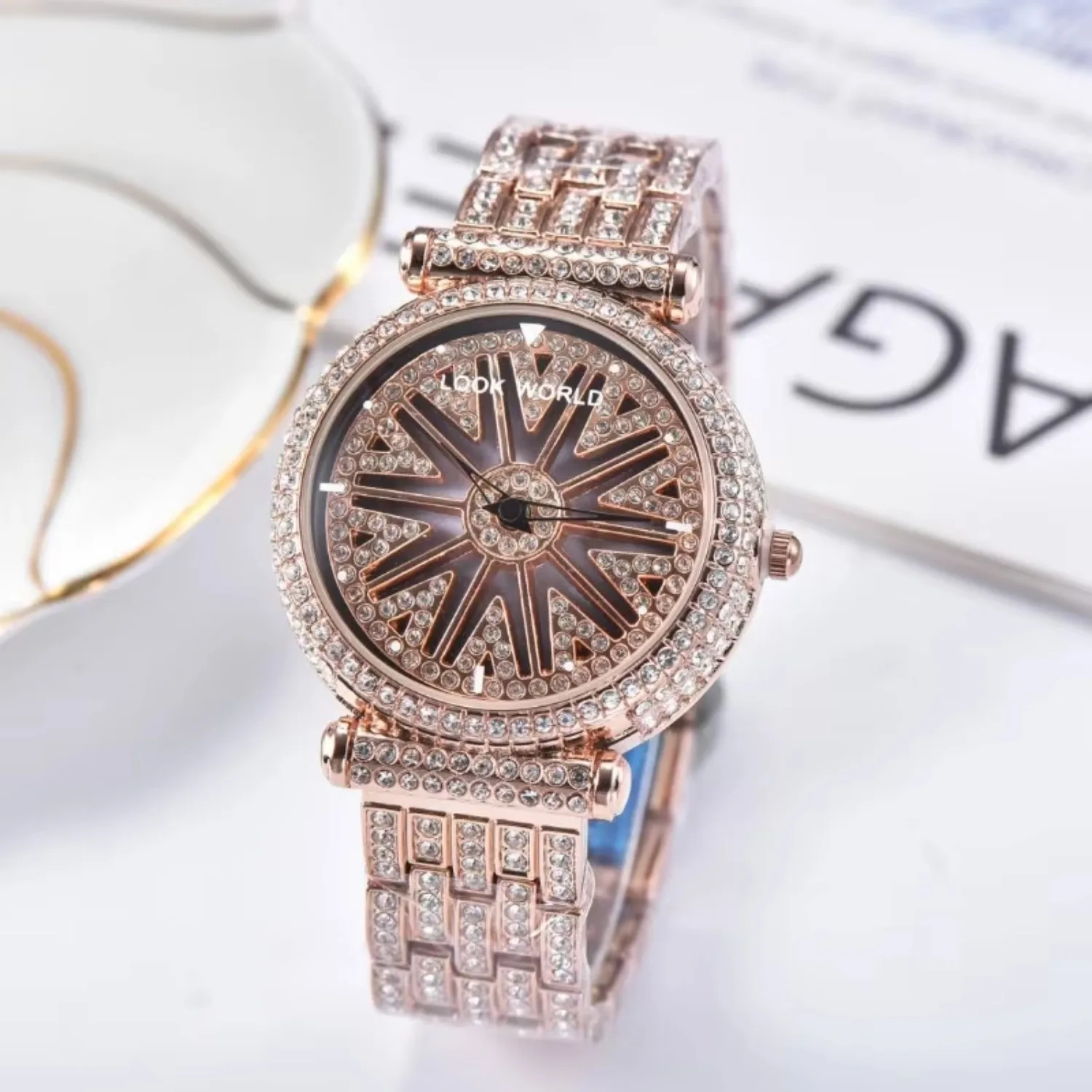 Rhinestone Studded Luxury Watch, Stainless Steel Rotating Dial, Waterproof, Ideal Gift , Fashionable Accessory for Any Occasion