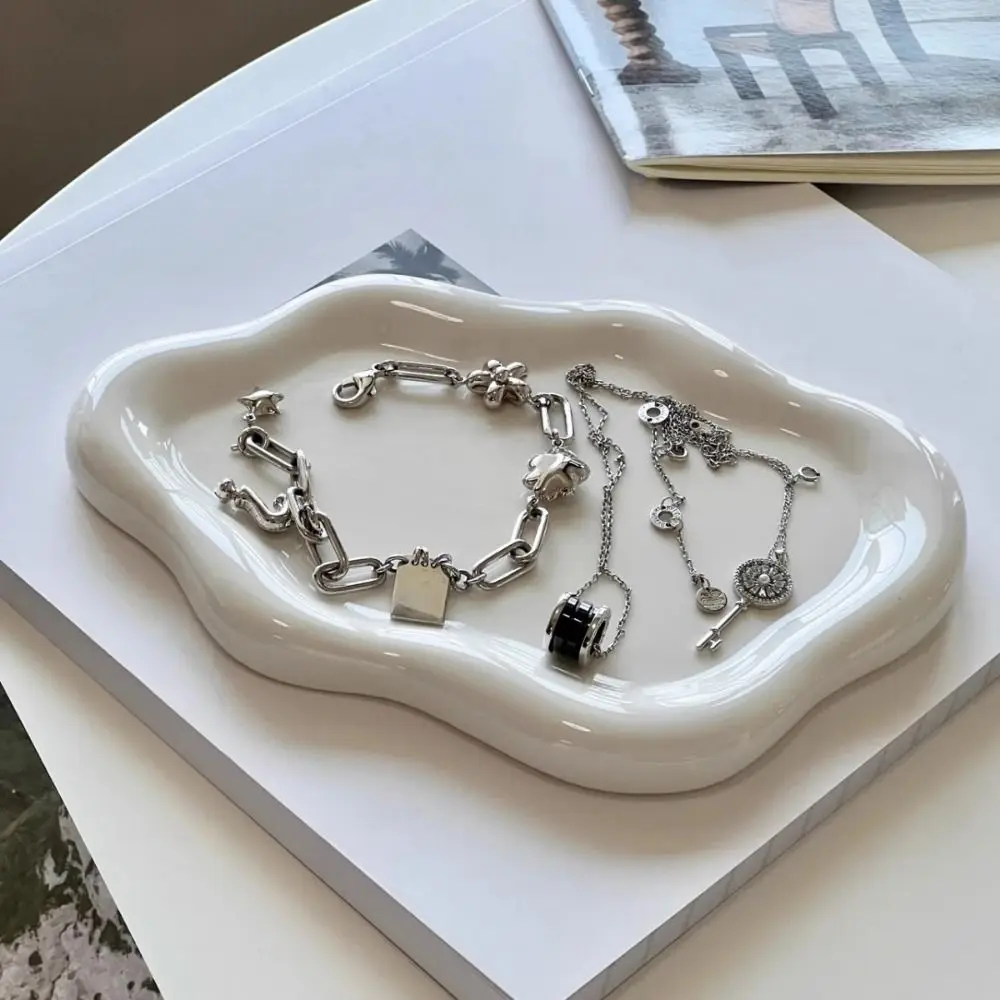 

Ceramic Jewelry Storage Tray Light Luxury INS Cloud Shape Tray Decorative Simple Cake Snack Dessert Tray Birthday Gift