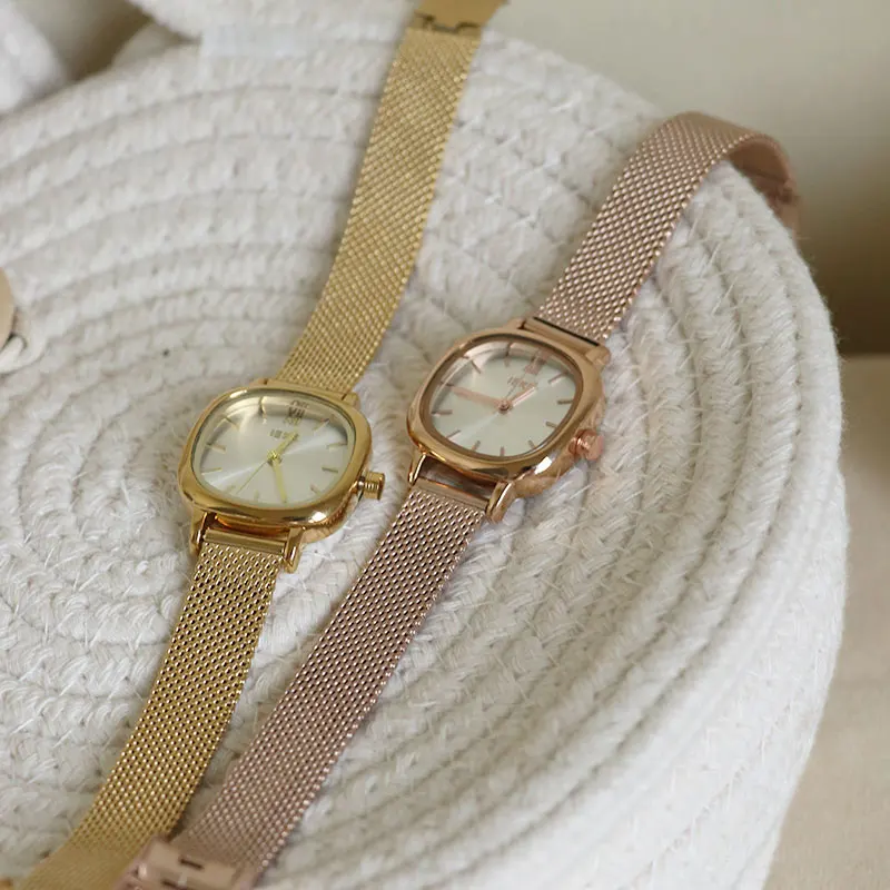 New Luxury Women'S Watch, Simple And Versatile, Small Watch With An Artistic And Exquisite Style, Perfect As A Gift For Women.