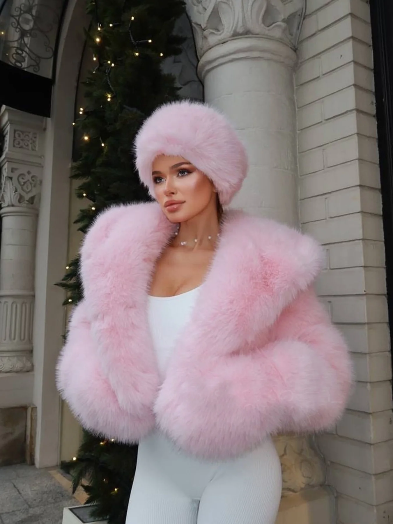 

2026 Luxe Pink Cropped Faux Fur Coat, Women's Winter Jacket with Oversized Fixed Hood & Plush Trim, Elegant Windproof Outerwear