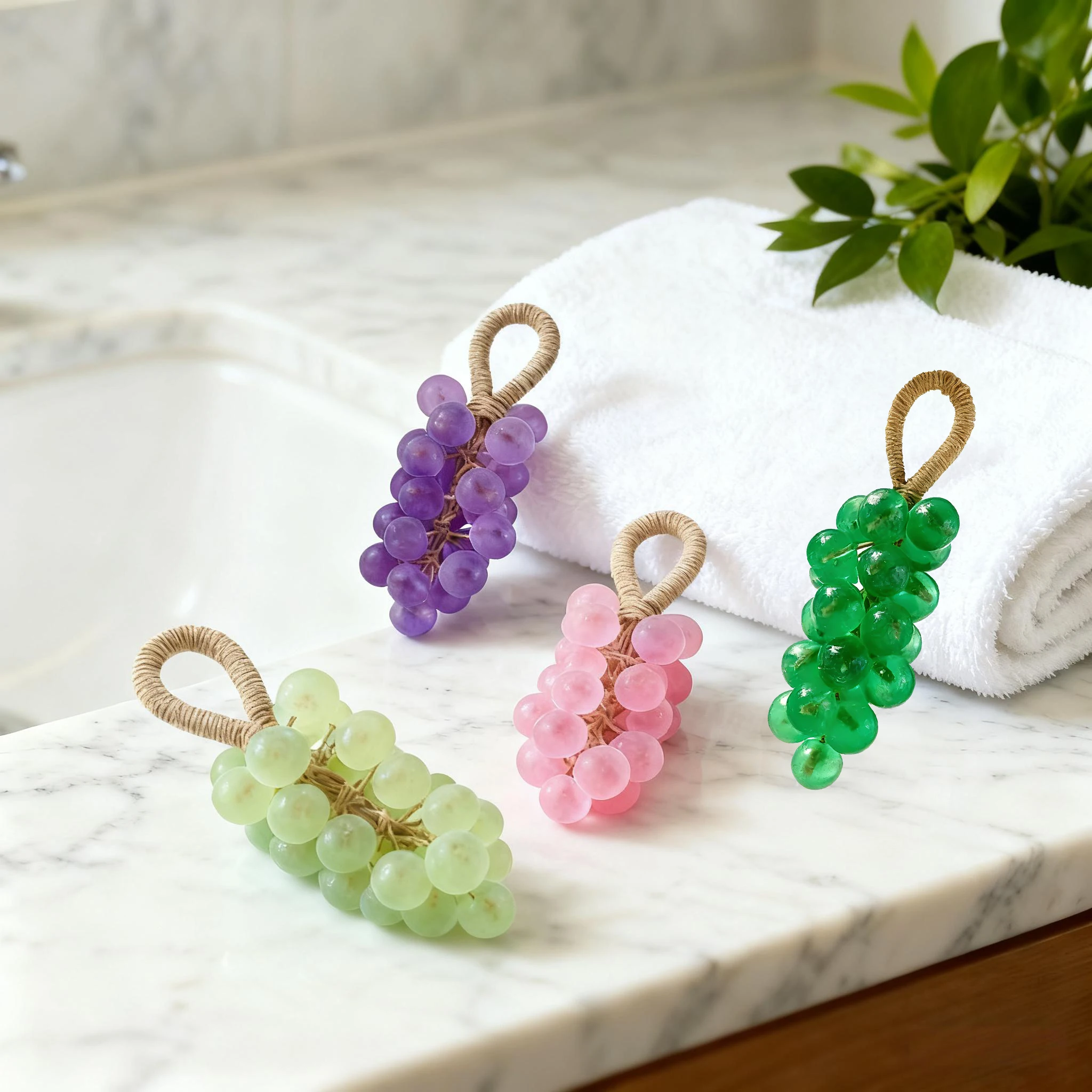 Handmade Grape Shape Soap Gentle Remove Dirt Washing Hand Face Body Cleaning Control Oil DIY Crystal Bathing Soap Gift 4 Flavors