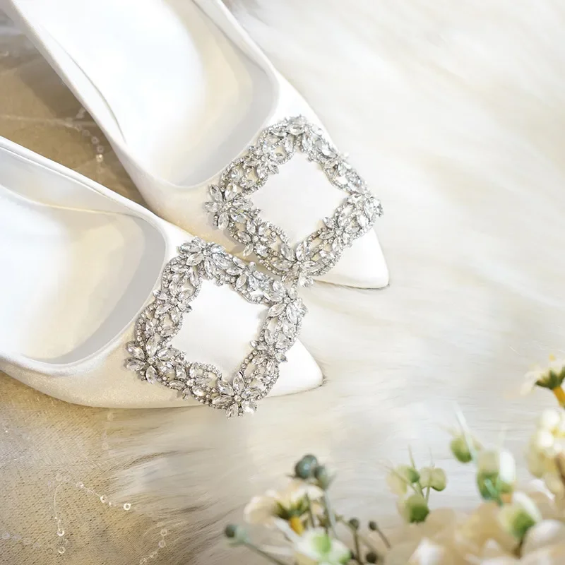 Korean Style Pointed High Heel White Wedding Shoes Rhinestone Bridal Shoes Small Size Shoes 33-43 Sizes Dress Party Shoes