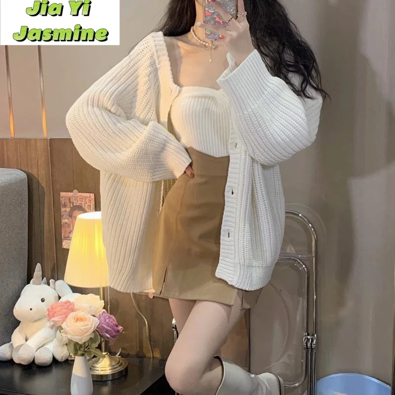 

2025 New Pure Desire Wind Front and Rear Two Wear Sweater Cardigan Spring and Autumn Design Sense Loose White Coat Top for Women