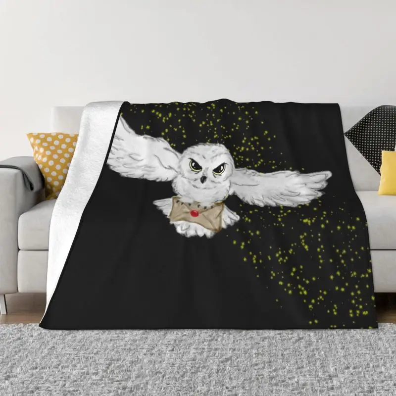 Owl Flight Tote Bag Blanket Warm Fleece Soft Flannel Witch Magic Throw Blankets for Bed Couch Home Autumn