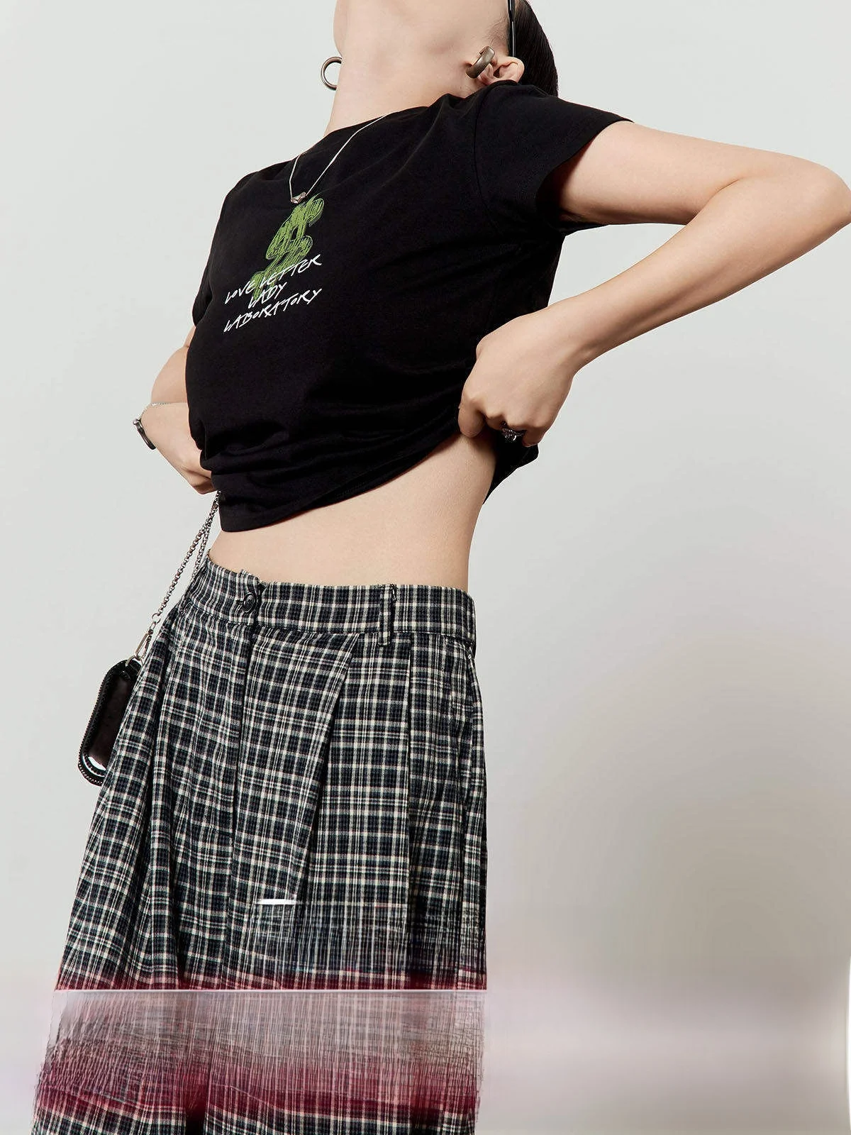 

Свободная женская футболка с круглым вырезом, повседневная, летняя, новинка, комфортная, дышащая, влагоотводящая, спортивная.