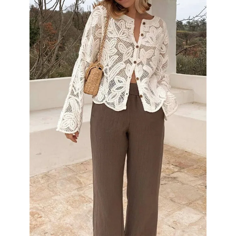 

Fashion Hollow Long-sleeved Top 2025 Spring and Autumn Solid Color Gouhua Temperament Elegant Commuter Women's Street Style Top