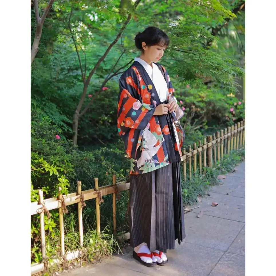 

Кимоно в японском стиле, женское официальное пальто с перьями, Сакура, кран с ручкой, повседневный кардиган, кимоно хаори, женский комплект для косплея