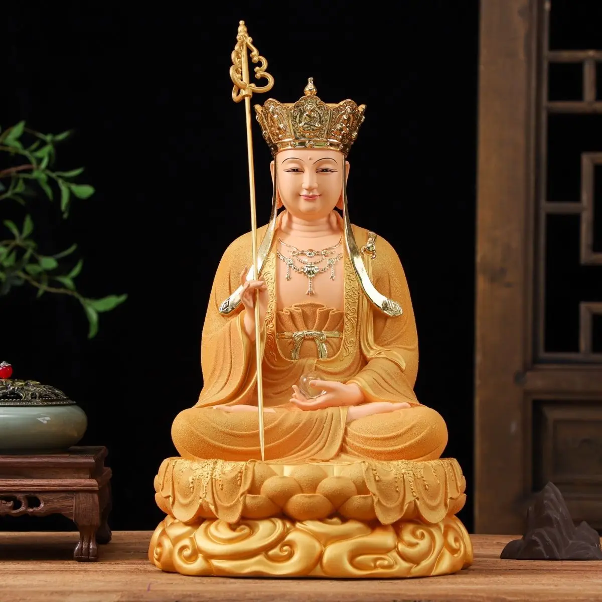 Jiuhua Mountain Resin Ksitigarbha Statue for Home Altar, Gold Sand Decorative Figurine
