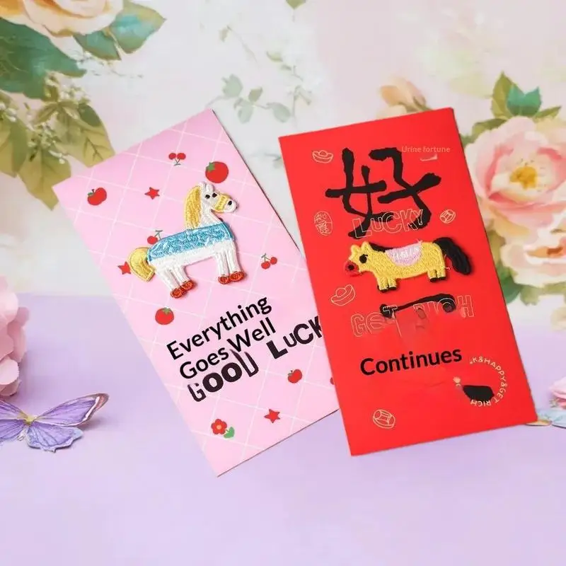 1 pz simpatico cavallo zodiacale design buste rosse in stile cinese per l'anno del cavallo 2026, sacchetto di soldi fortunato ideale per il nuovo anno
