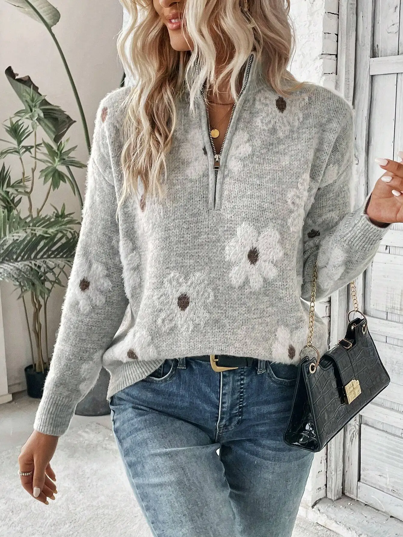

Pattern Drop Shoulder Half Zip Pullover Sweater