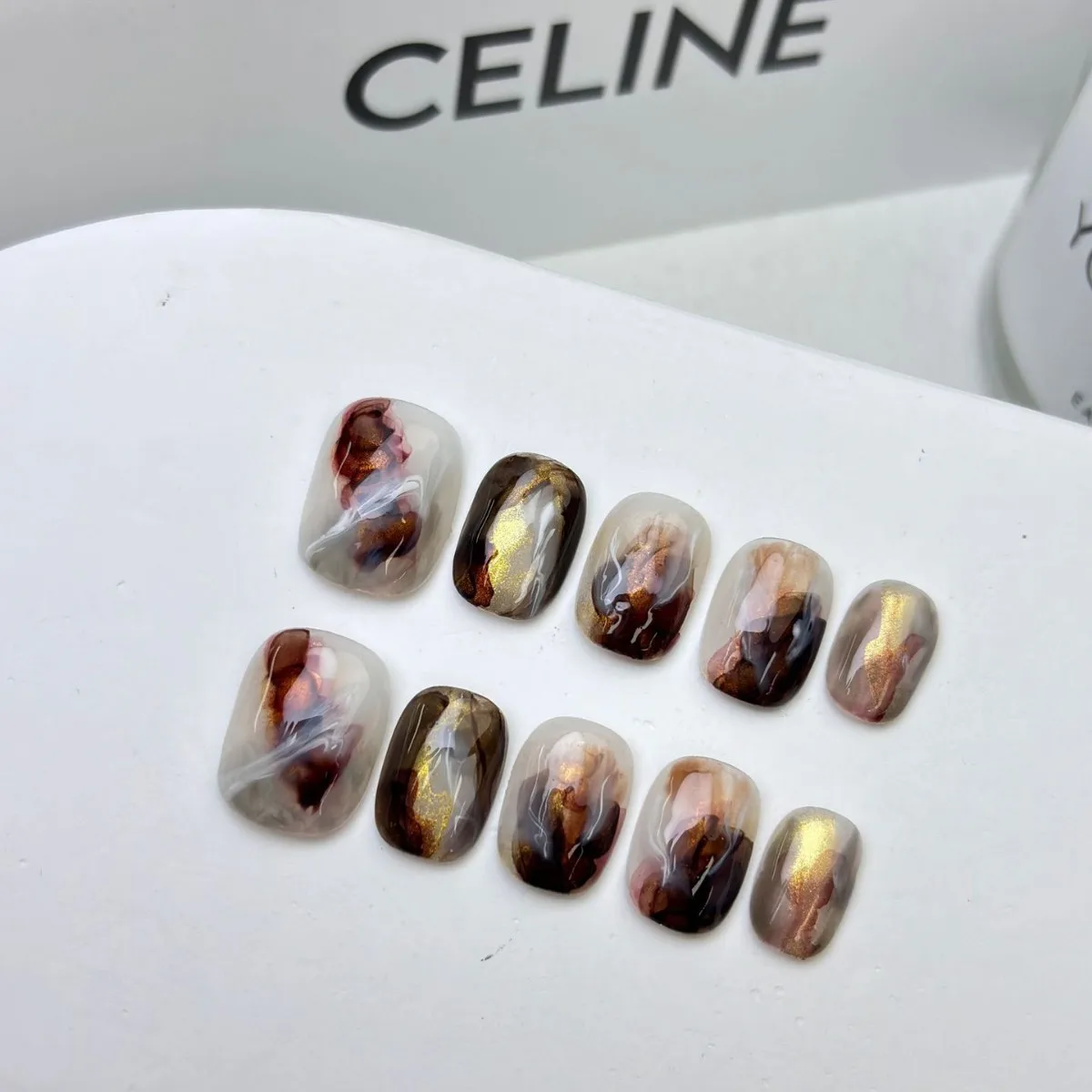 

Черный трюфель Ручной дизайн ногтей оптом короткие отбеливающие съемные поддельные ногти