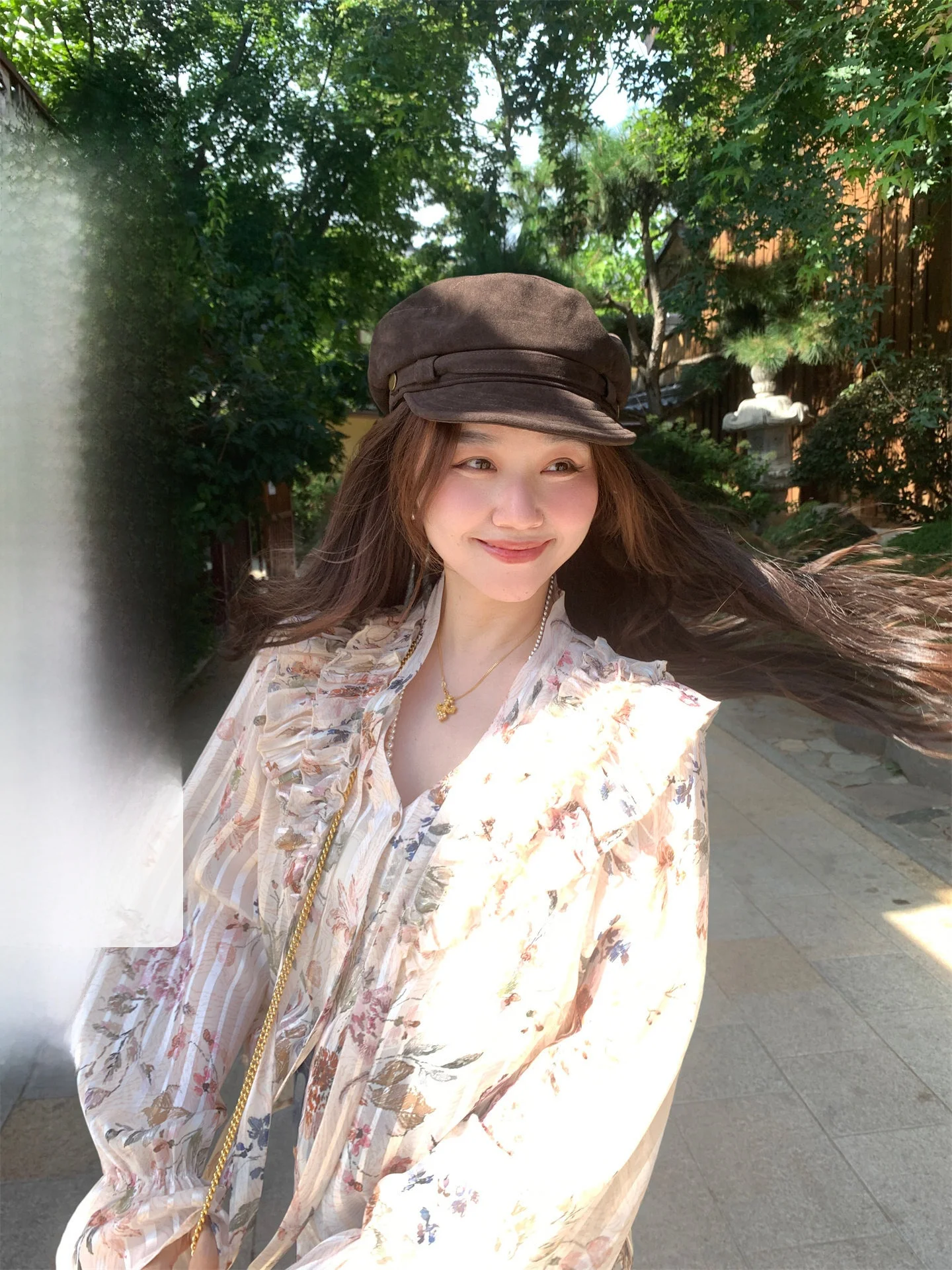 

French Style Long Sleeve Women's Shirt Floral Lace Hemline Elegant Shirt Polyester Fiber Casual Wear for Young Girls