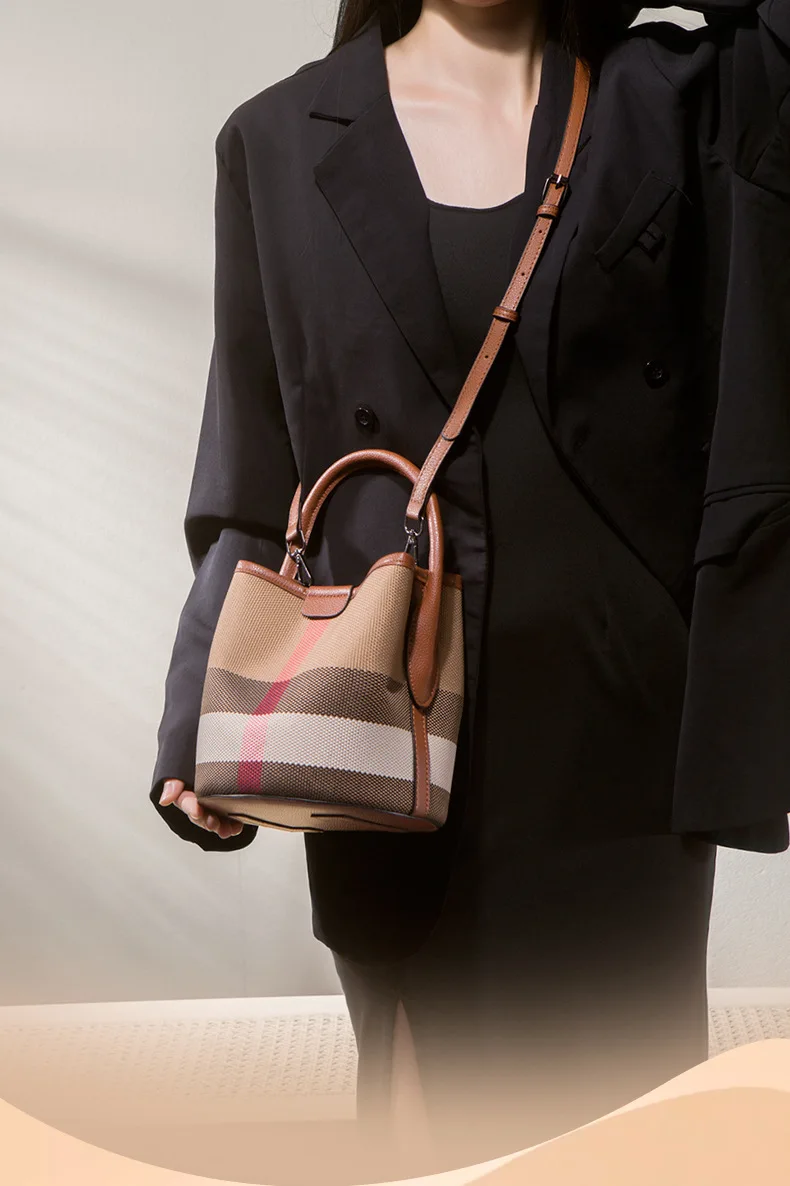 

2025 New Plaid Bucket Bag for Women, Premium Convertible Tote, Fashion Shoulder Crossbody Handbag for Daily Chic Style