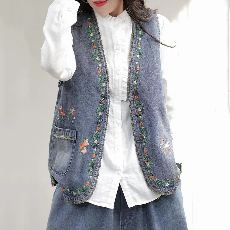 2024New Retro Denim Vest Jacket Spring Autumn Women Embroidered Sleeveless Waistcoat Jeans Coat Female Casual Cowboy Ladies Tops