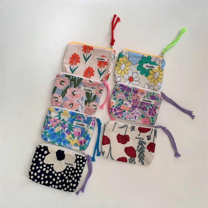 Fashion Flower Pattern Coin Purses Small Fresh Canvas Coin Wallet Lady Girls Earphone Coin Key Money Storage Bag Zipper Pouch