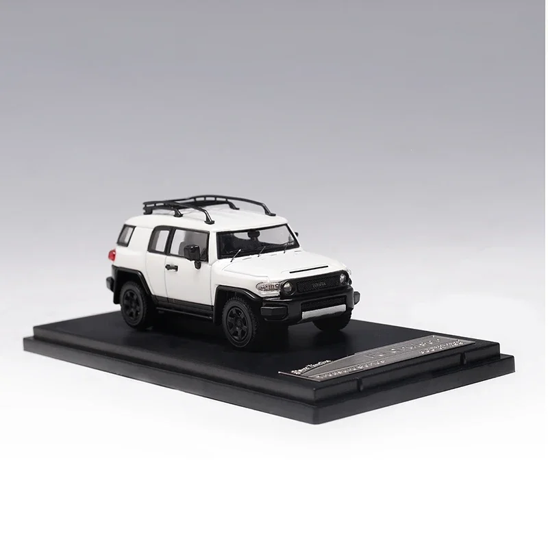 1:64 Scale FJ Cruiser XJ10 Alloy Car Model Collection Gift