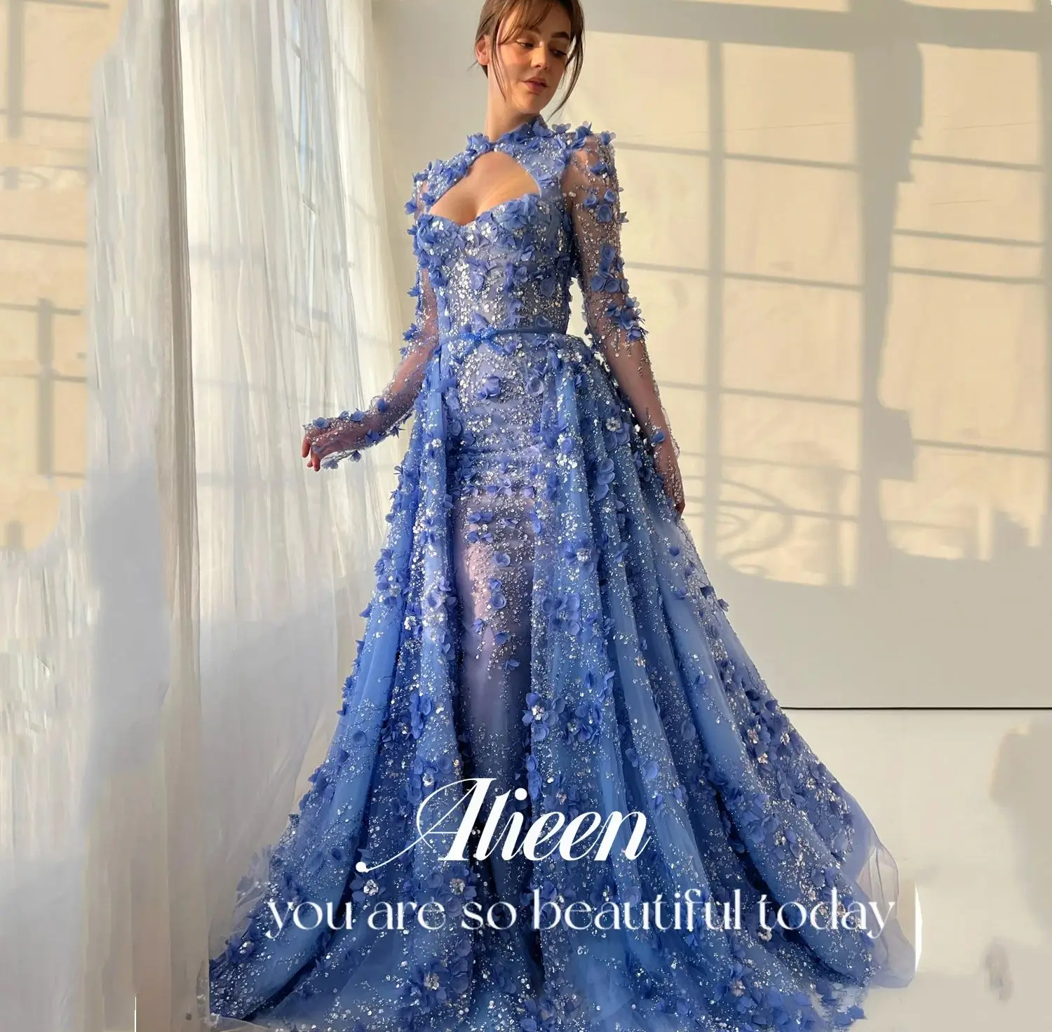 Aileen 구슬 자수 특별 행사를위한 럭셔리 럭셔리 이브닝 드레스 블루 맞춤형 웨딩 드레스 우아한 여성 드레스