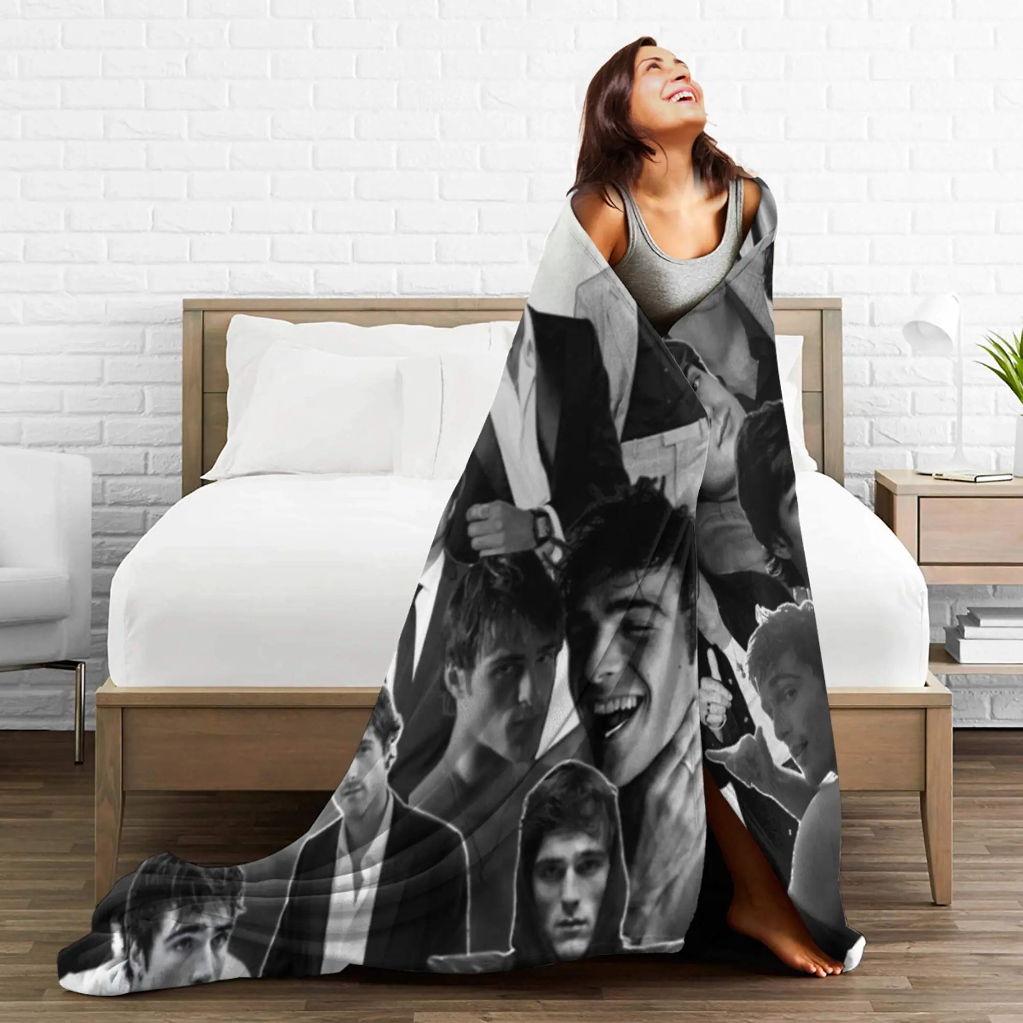 Thumbnail 4 - #27 New Blanket Throws Arrivals