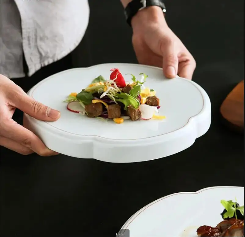 

Flower-shaped Ceramic Plate Western Steak Plates Flat Decorative Dinner Dessert Tray Fruit Tableware