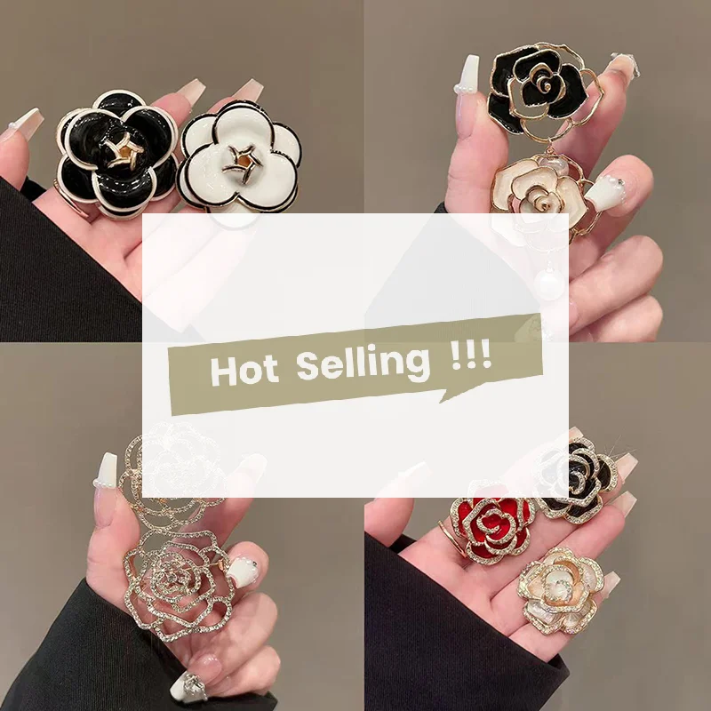 

Rhinestone Golden And Black Floral Brooch Women's Camellia Pin Corsage Accessories Gift