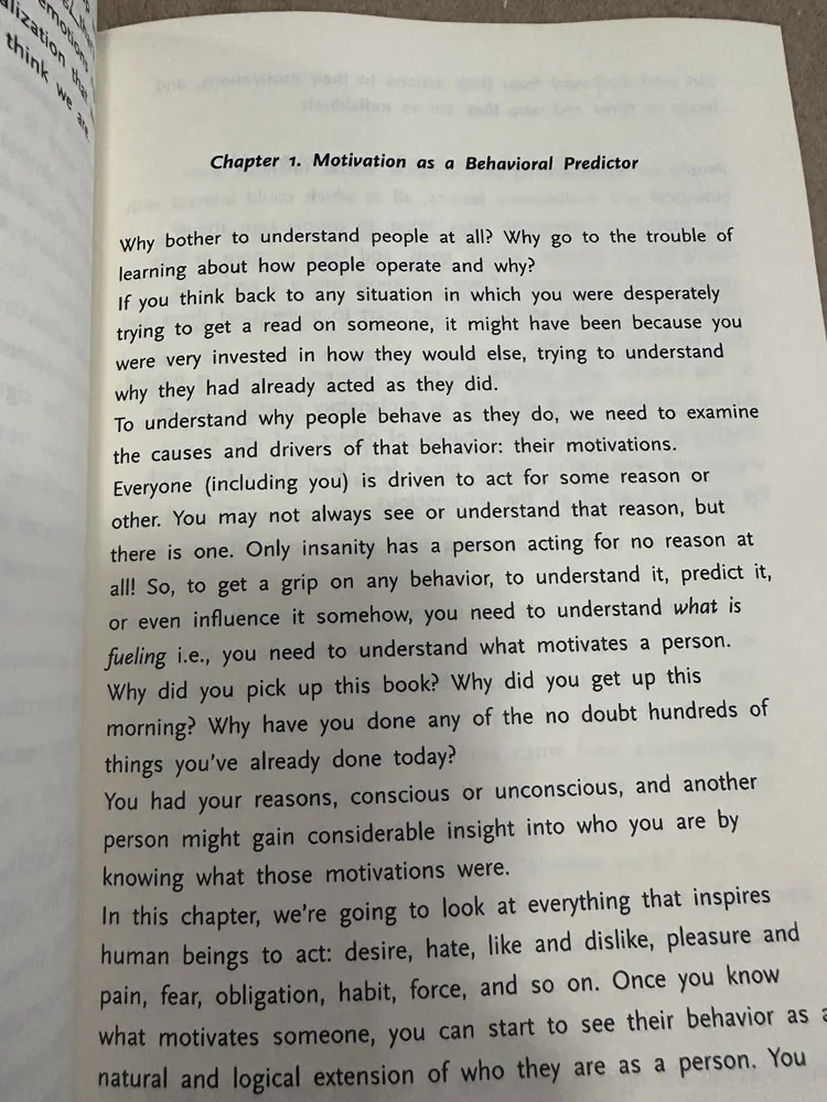 Imagem -02 - Leia as Pessoas Como um Livro: Como Analisar Compreender e Prever Emoções Pensamentos Intenções e Comportamentos das Pessoas