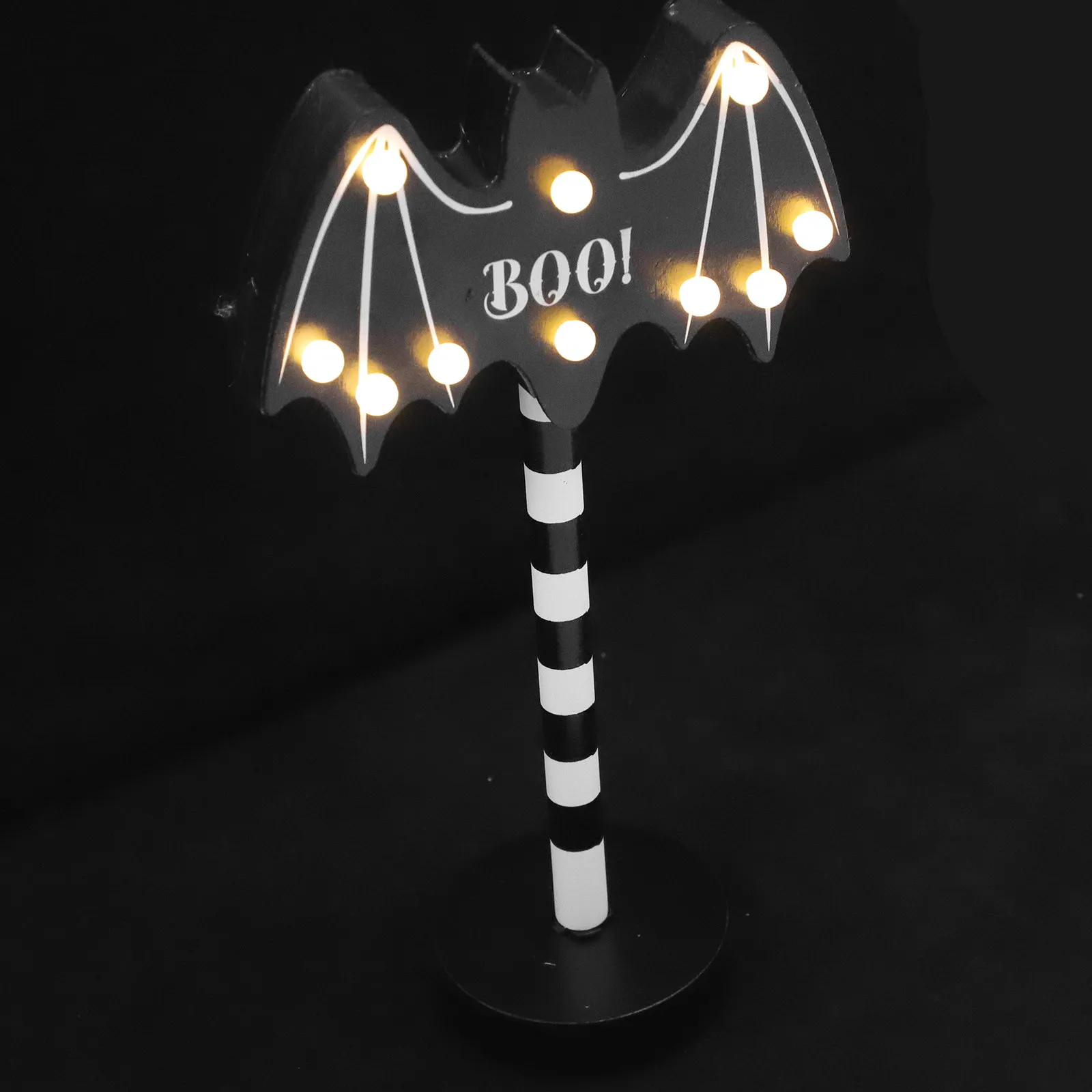 Wooden Halloween Ghost LED Night Light Tabletop Lamp for Bedroom Party Home Bar Store Decorative Festival Atmosphere Light