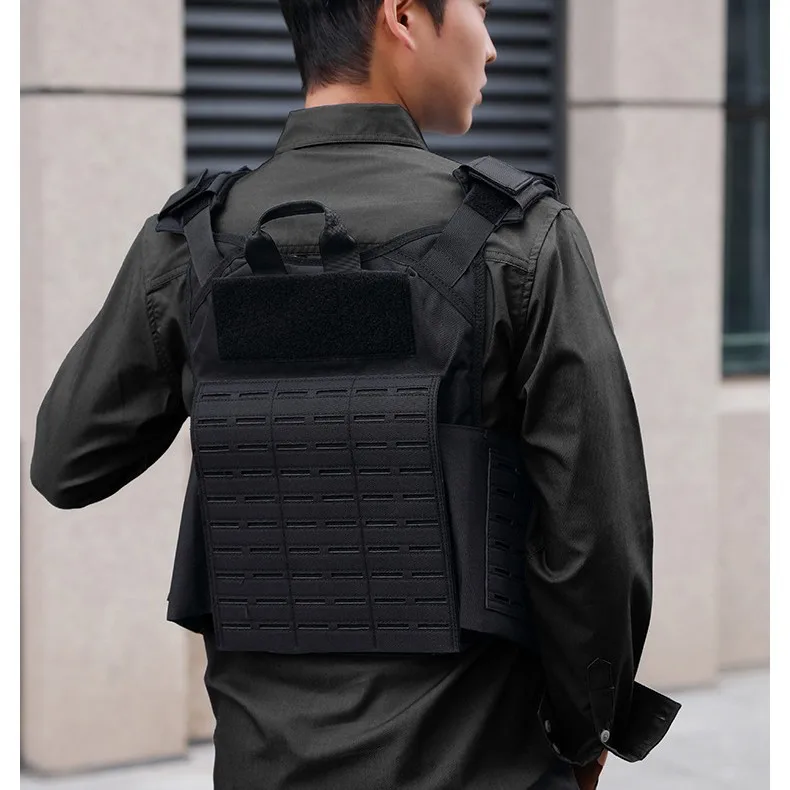 Multi-functional Tactical Vest for Outdoor CS Equipment Training Uniform for Camping And Other Outdoor Activities